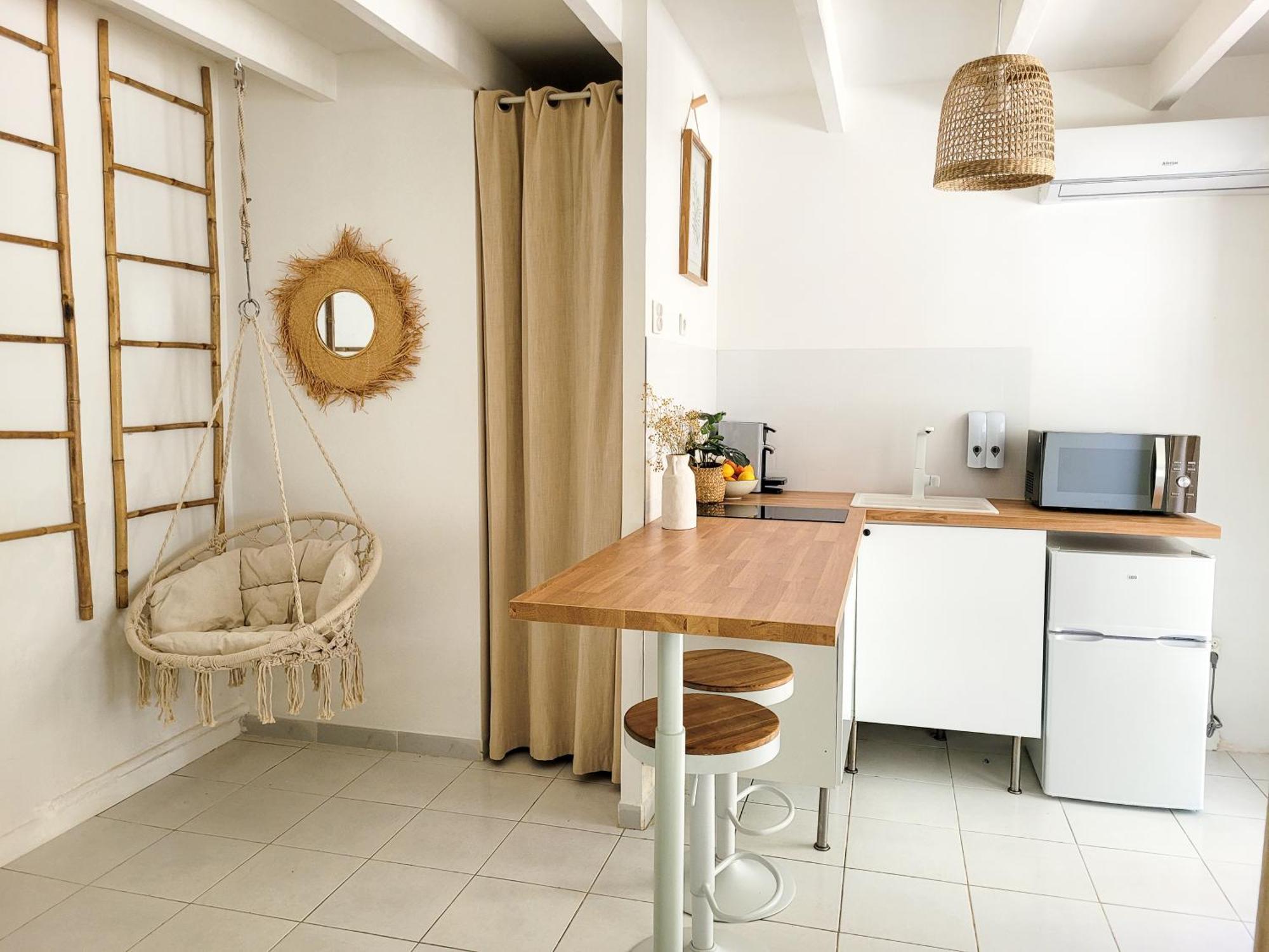 Studio Double Climatise Avec Terrasse - Proche Tram & Centre Montpellier Zewnętrze zdjęcie